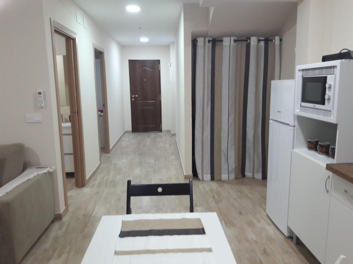 Apartamentos Albeniz 阿尔赫西拉斯 外观 照片